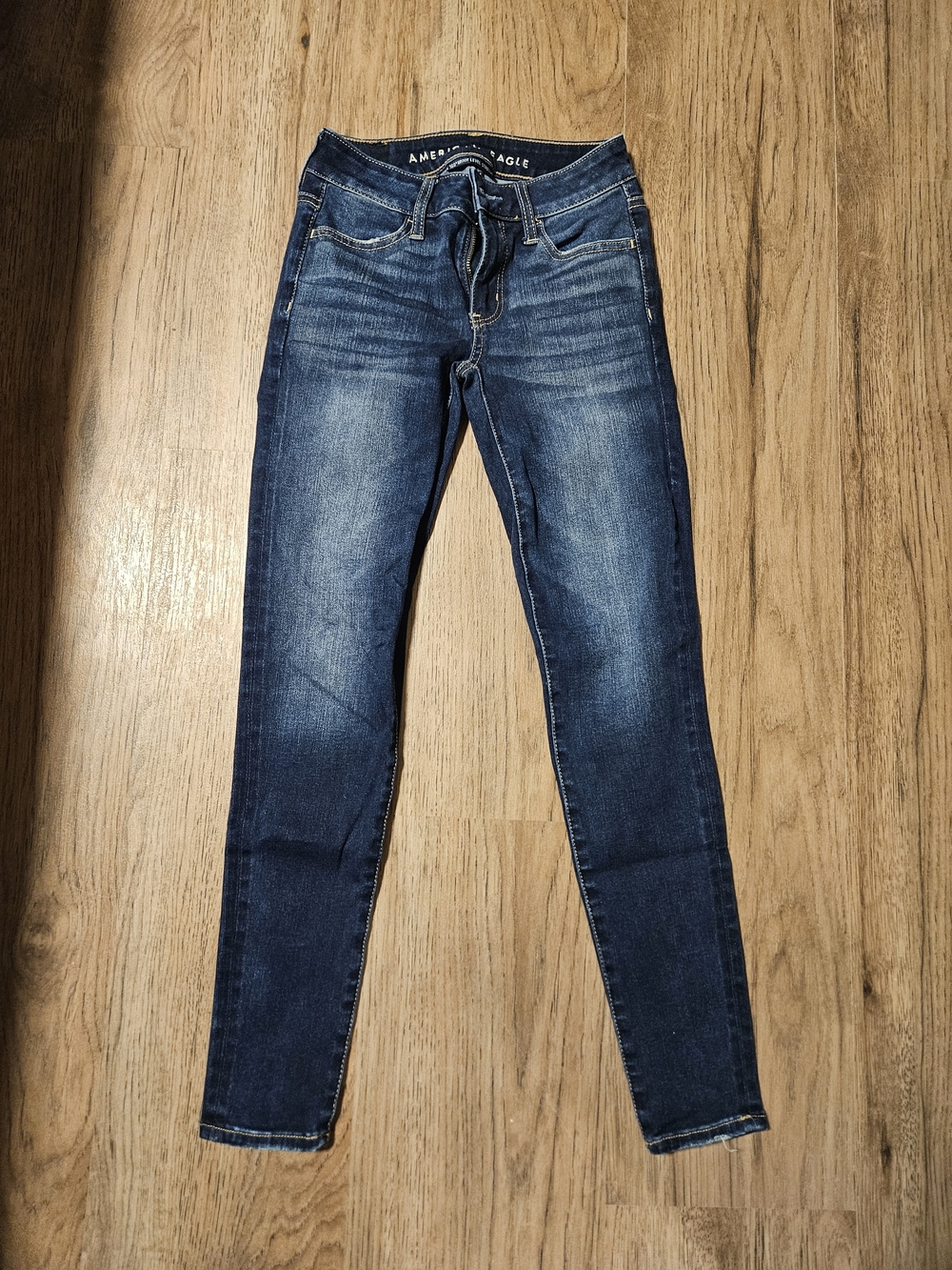 American Eagle Outfitters Women's Medium/Dark Blue Jegging